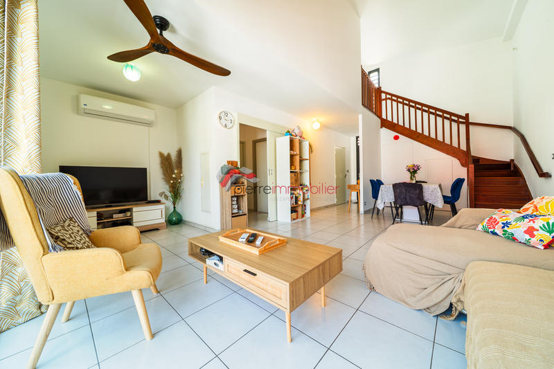 Appartement - 102 m² - 4 pièces