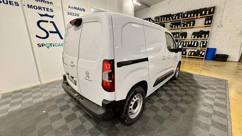 Peugeot Partner III Taille m 800kg 50kwh