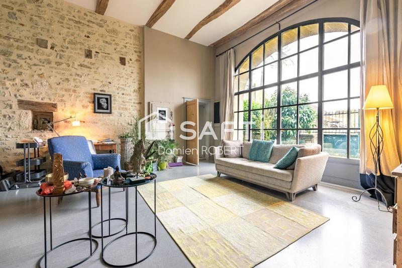 Maison - 350 m² - 8 pièces