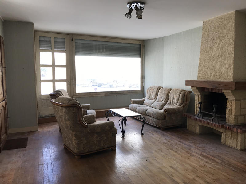 Maison de village - 218 m² - 7 pièces