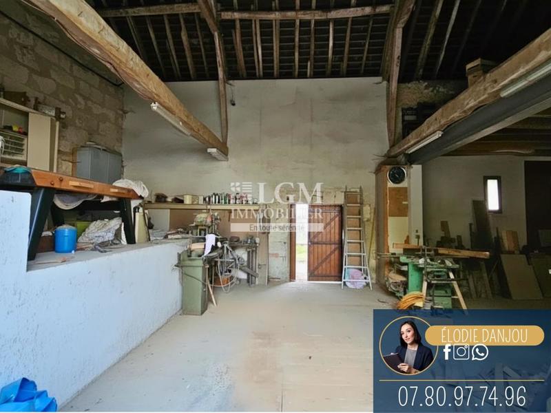 Moulin - 250 m² - 7 pièces