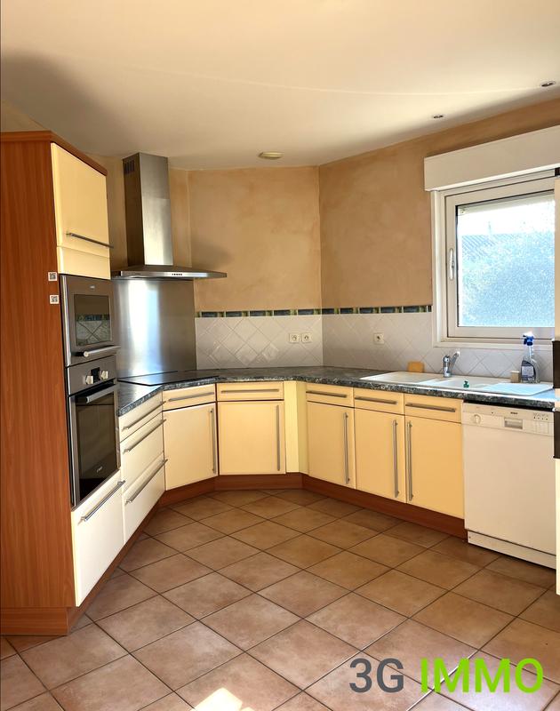 Maison - 123 m² - 4 pièces