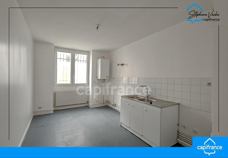 Appartement - 80 m² - 3 pièces