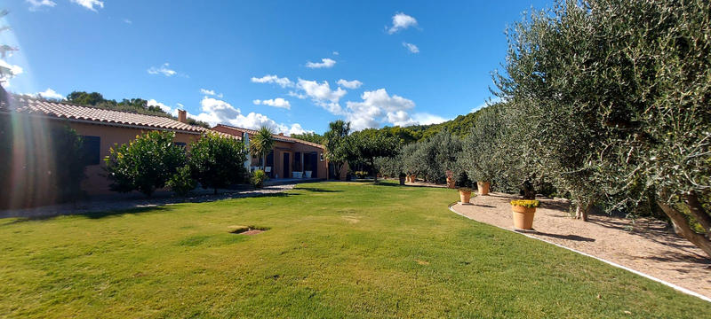 Villa - 161 m² - 5 pièces