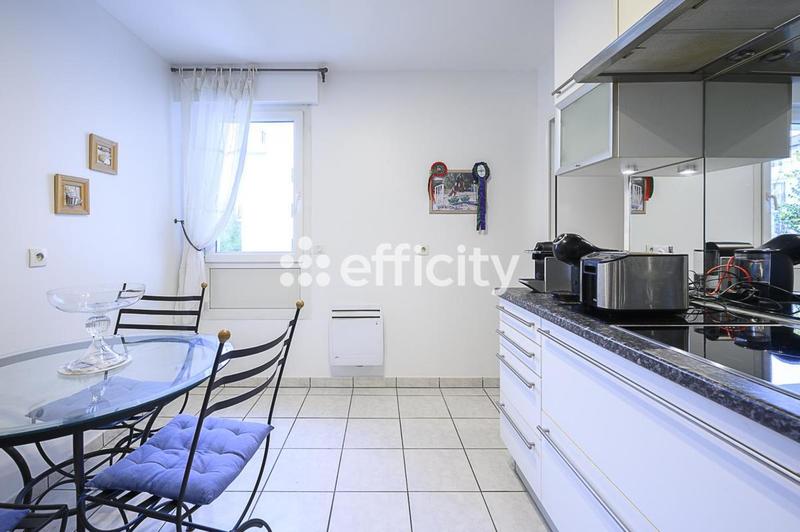 Appartement - 95 m² - 4 pièces