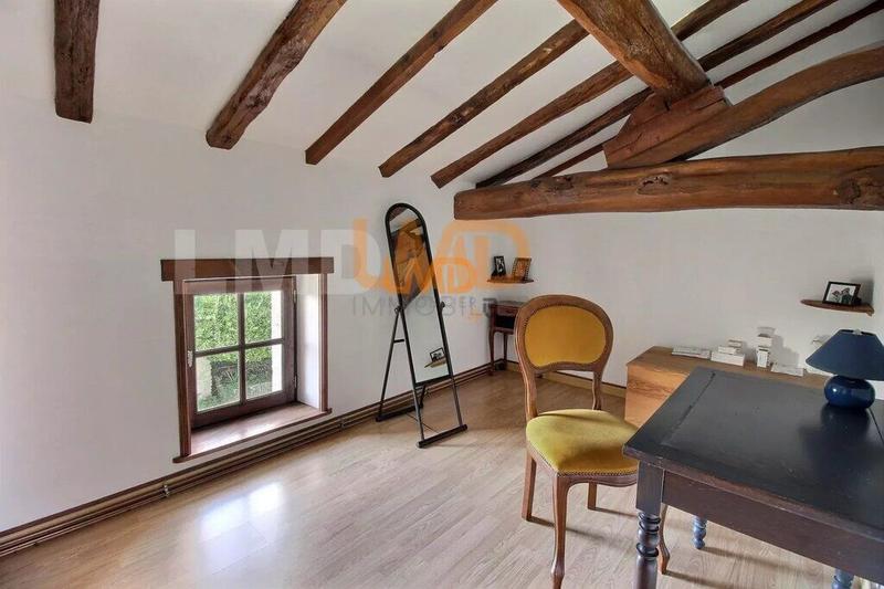 Maison de campagne - 275 m² - 8 pièces