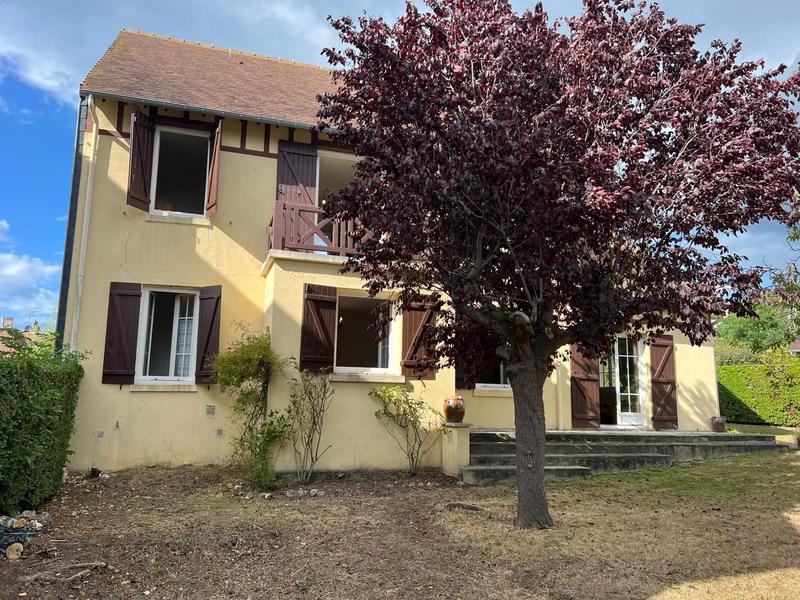 Maison - 127 m² - 7 pièces