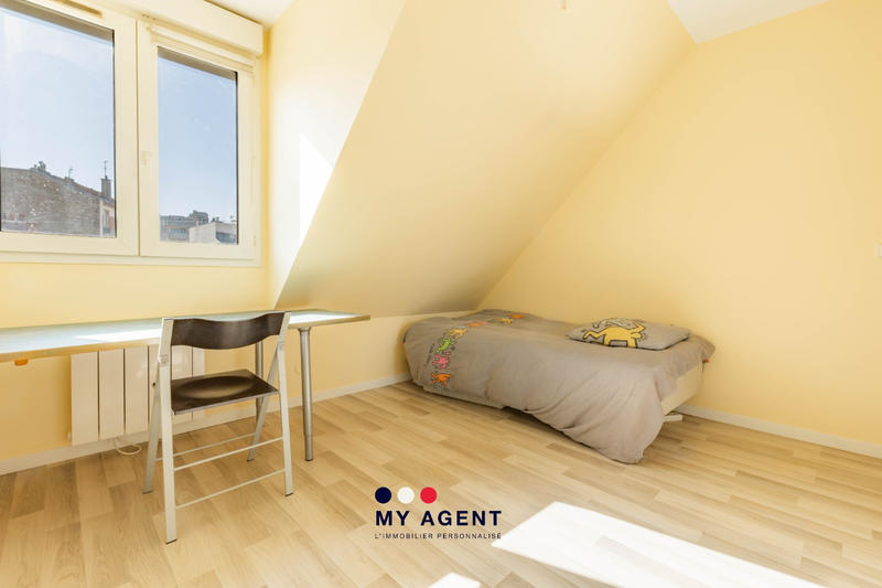 Appartement - 115 m² - 6 pièces