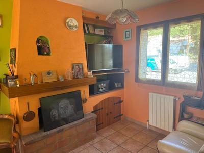 Villa - 90 m² - 4 pièces