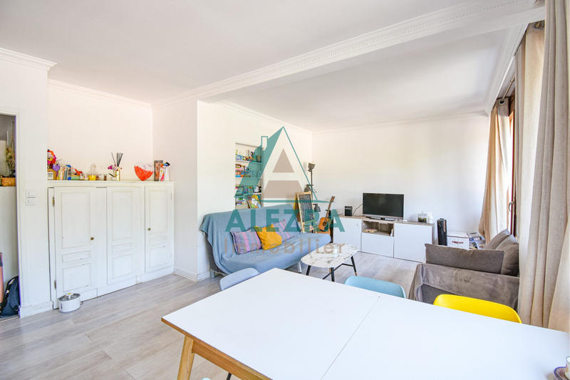 Appartement - 72 m² - 3 pièces