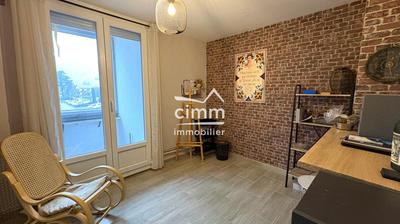 Appartement - 65 m² - 4 pièces