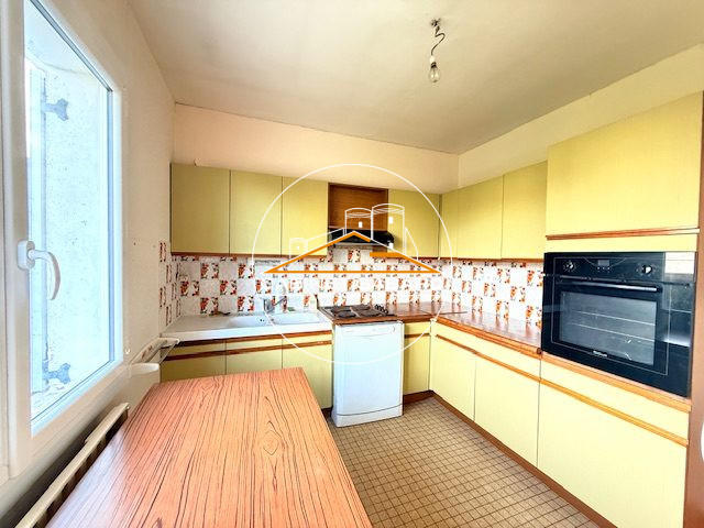 Maison - 105 m² - 6 pièces