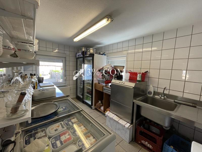 Fonds de commerce - Local commercial - 100 m²