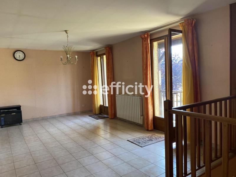 Maison - 176 m² - 7 pièces