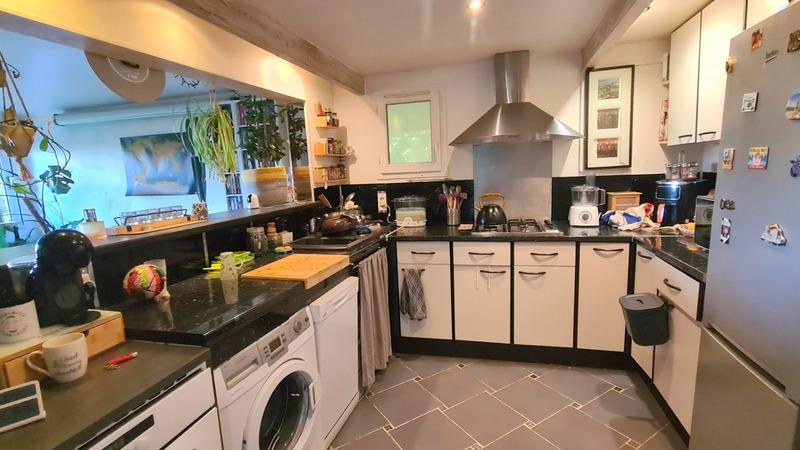 Maison - 75 m² - 5 pièces