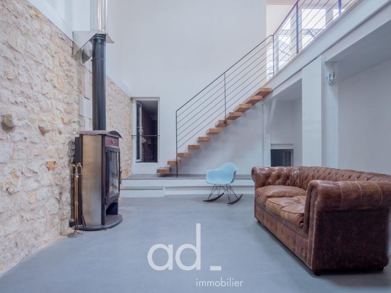 Maison contemporaine - 253 m² - 6 pièces