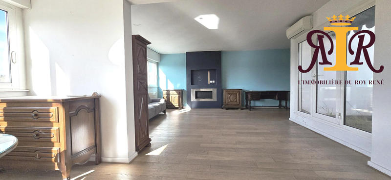 Appartement - 150 m² - 5 pièces