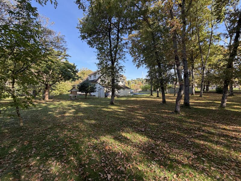 Maison - 151 m² - 6 pièces