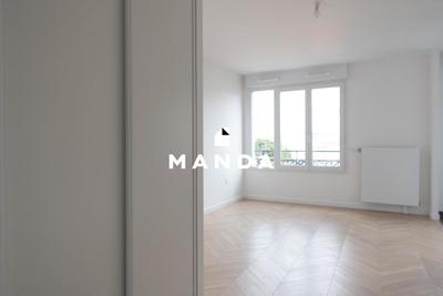 Studio - 27 m² - 1 pièce