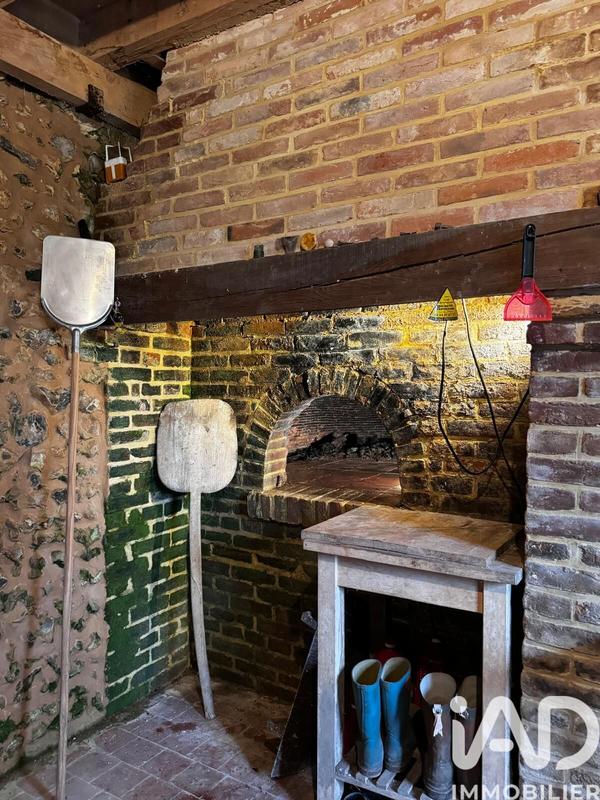 Maison - 261 m² - 10 pièces