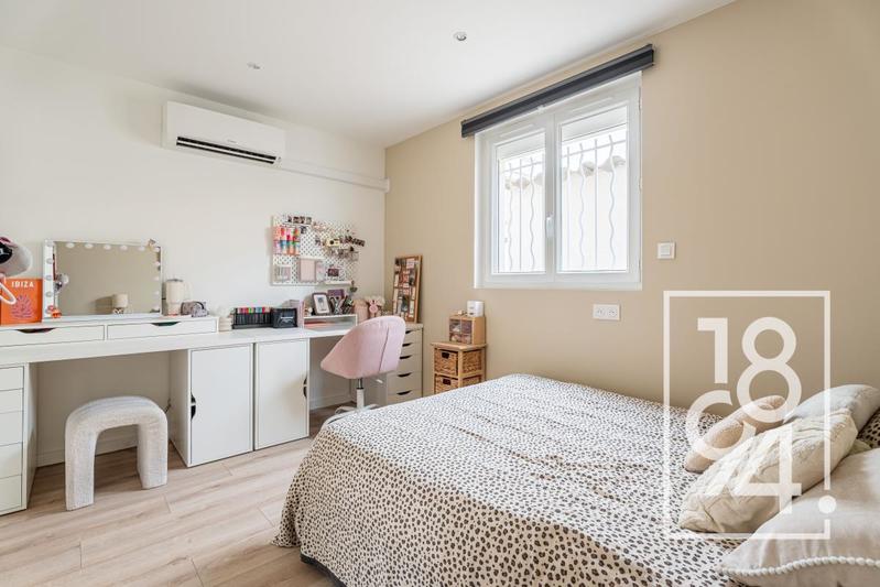 Maison - 149 m² - 4 pièces