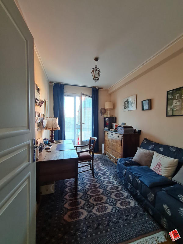 Appartement - 120 m² - 5 pièces