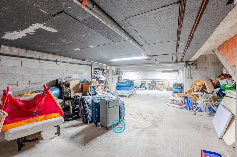 Villa - 168 m² - 7 pièces