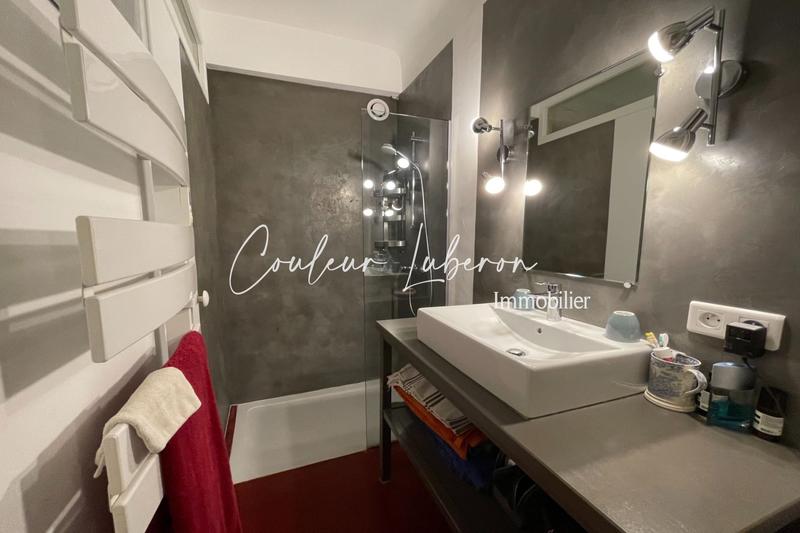 Maison de village - 239 m² - 8 pièces