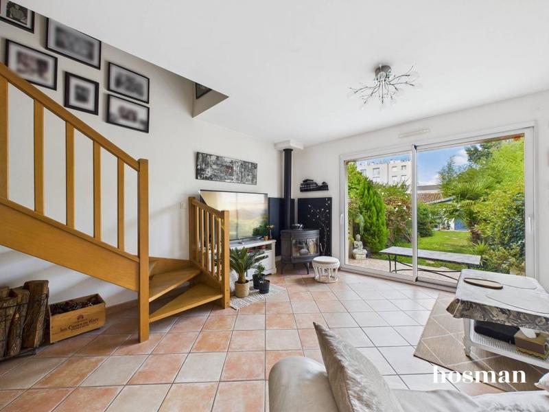 Maison - 90 m² - 4 pièces