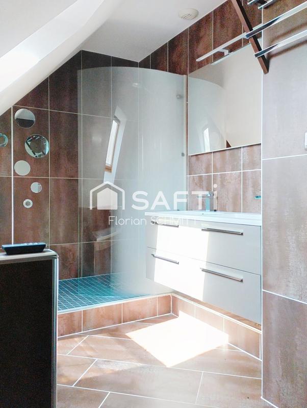 Appartement - 107 m² - 4 pièces