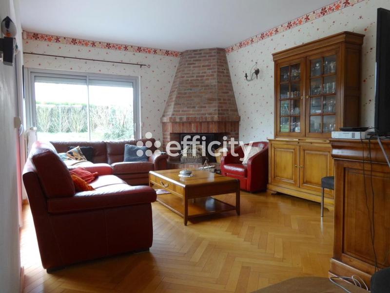 Maison - 260 m² - 12 pièces