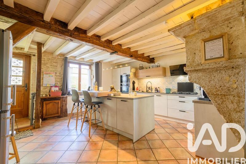 Maison de village - 180 m² - 8 pièces