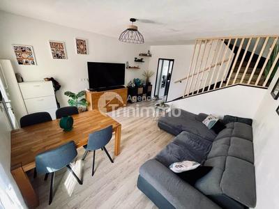 Maison - 110 m² - 4 pièces