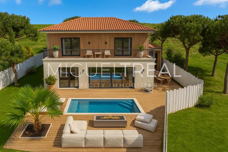 Maison - 145 m² - 6 pièces