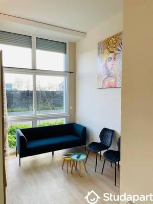 Chambre - 12 m² - 1 pièce