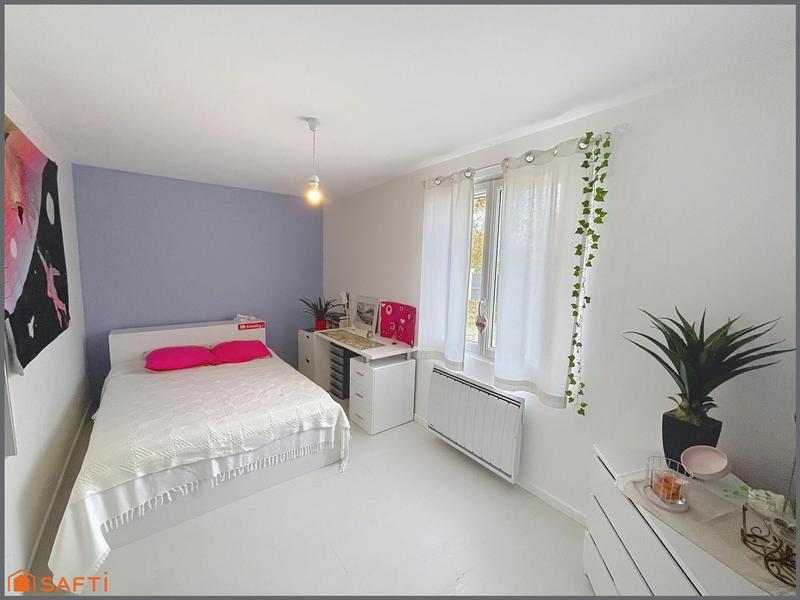 Maison - 159 m² - 9 pièces