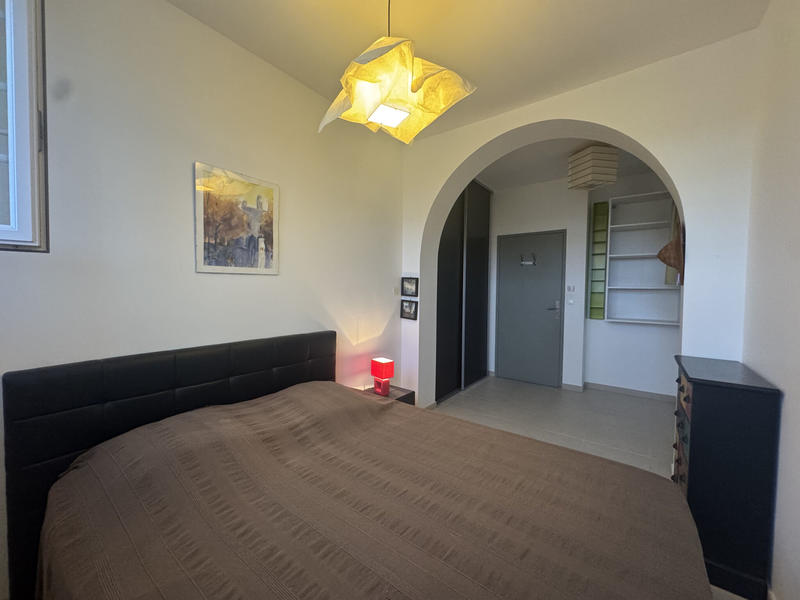 Propriété - 280 m² - 9 pièces