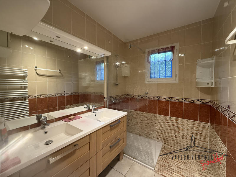 Villa - 93 m² - 4 pièces