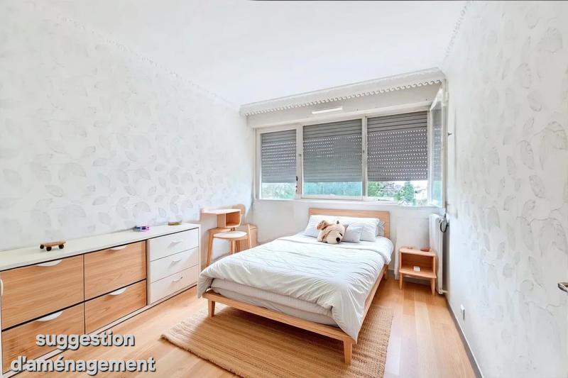 Appartement - 96 m² - 5 pièces