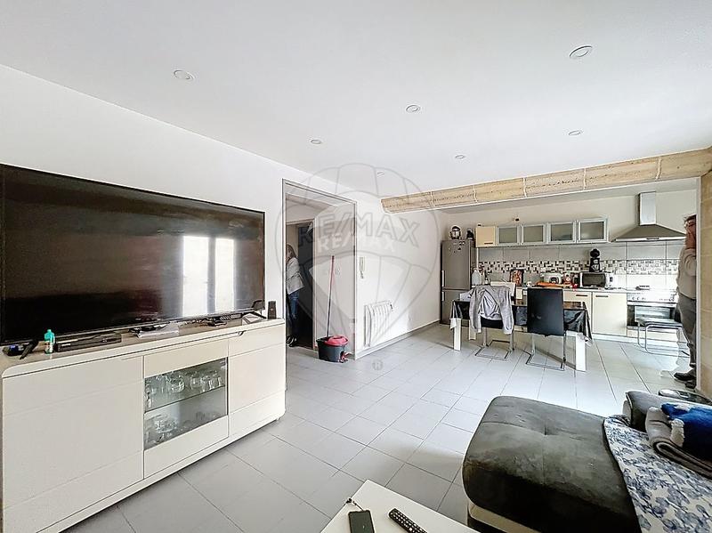 Immeuble - 140 m² - 7 pièces