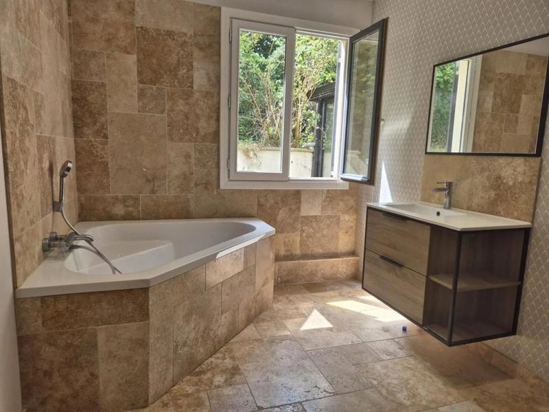 Maison - 128 m² - 5 pièces