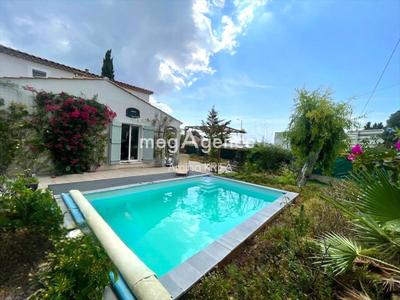 Maison - 104 m² - 4 pièces