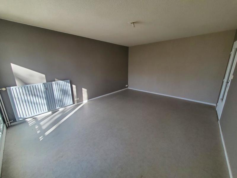 Appartement ancien - 67 m² - 3 pièces