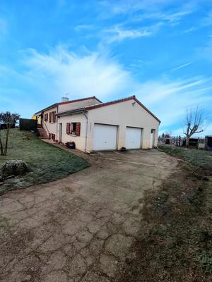 Maison de village - 91 m² - 4 pièces