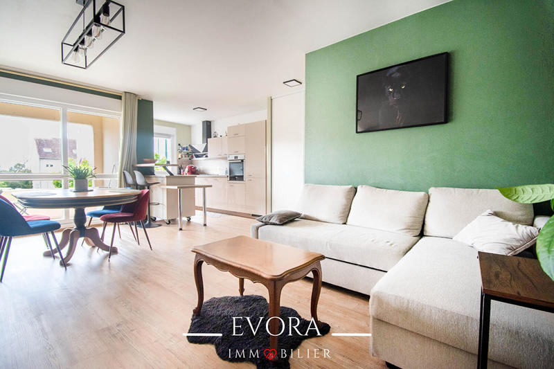 Appartement - 82 m² - 3 pièces