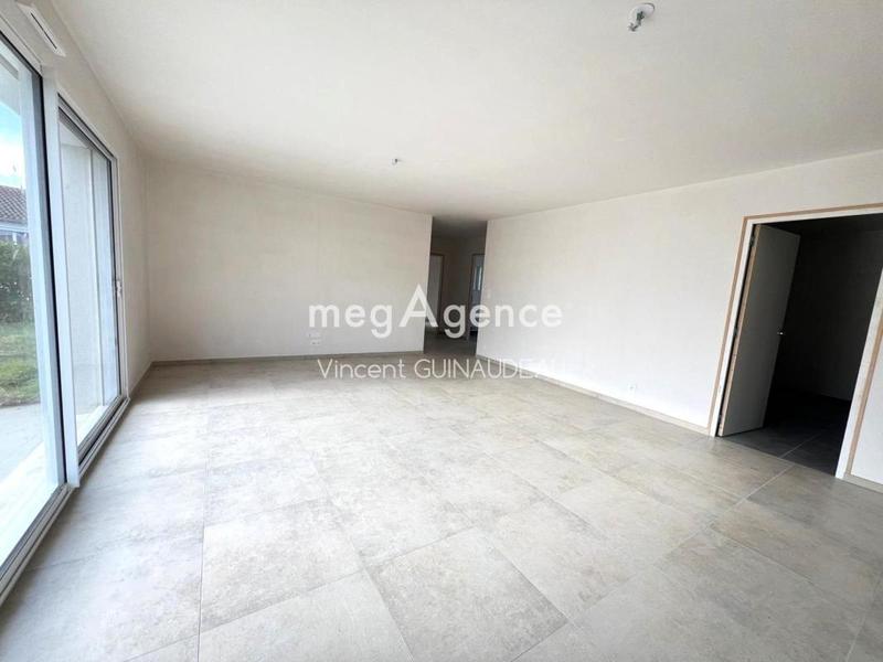 Maison - 92 m² - 4 pièces