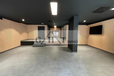 Local commercial - 130 m²