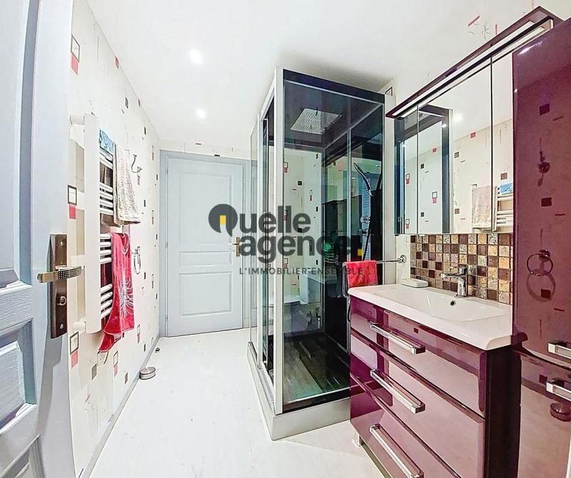 Maison - 110 m² - 6 pièces