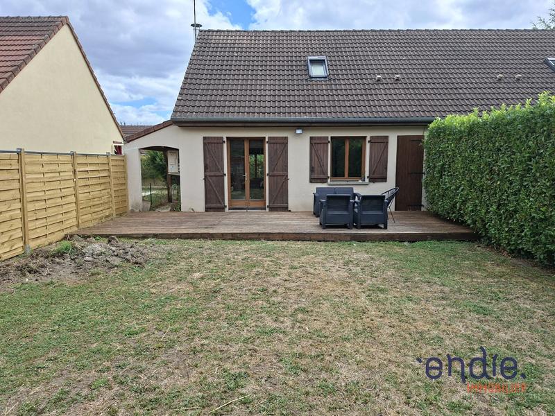 Maison - 85 m² - 4 pièces