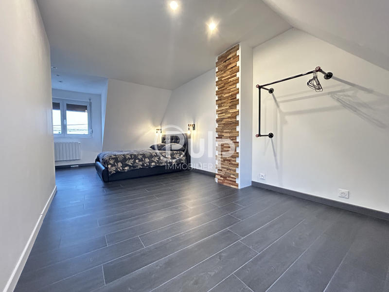 Maison de ville - 121 m² - 6 pièces